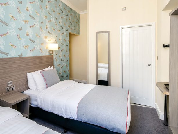 Imagen de la habitación del Hotel OYO Bakers London Victoria. Foto 12