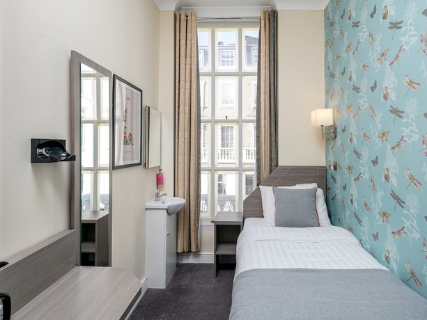 Imagen de la habitación del Hotel OYO Bakers London Victoria. Foto 14