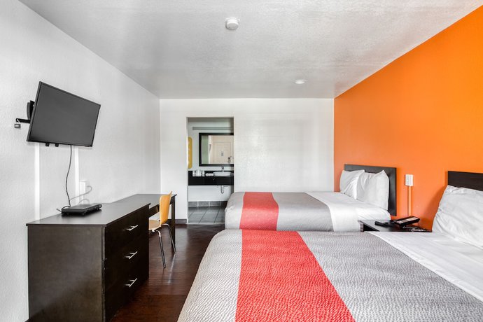 Imagen de la habitación del Hotel OYO Baton Rouge East I-12 Louisiana. Foto 10