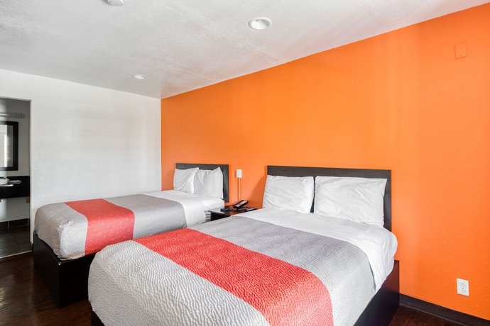 Imagen de la habitación del Hotel OYO Baton Rouge East I-12 Louisiana. Foto 13