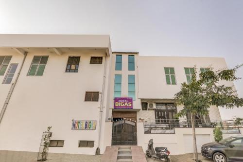 Imagen general del Hotel OYO Bigas. Foto 17