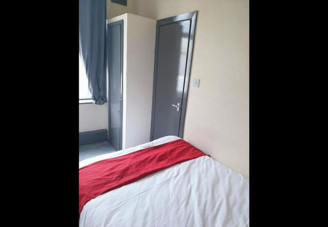 Imagen de la habitación del Hotel OYO Binglea. Foto 5
