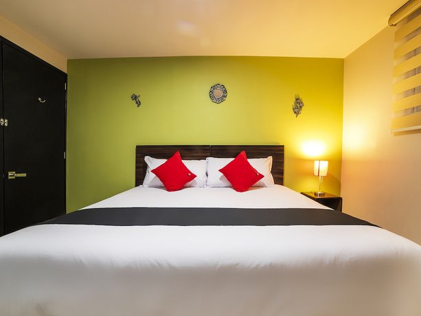 Imagen de la habitación del Hotel OYO Boutique Las Campanas. Foto 3