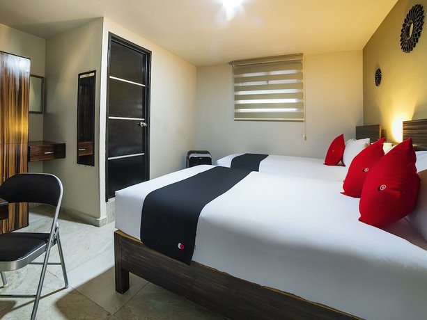 Imagen de la habitación del Hotel OYO Boutique Las Campanas. Foto 10