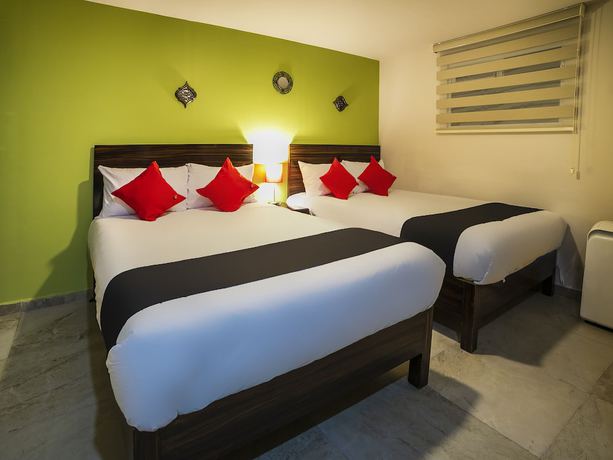 Imagen de la habitación del Hotel OYO Boutique Las Campanas. Foto 18