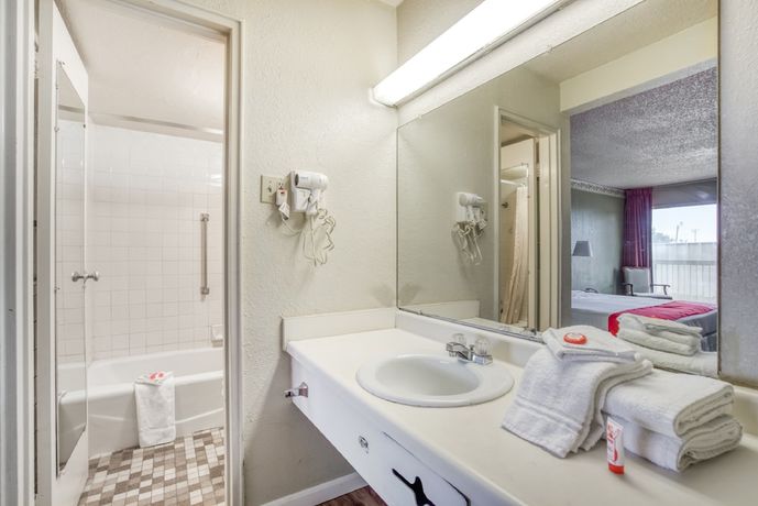 Imagen de la habitación del Hotel OYO Brownwood Hwy 67. Foto 12