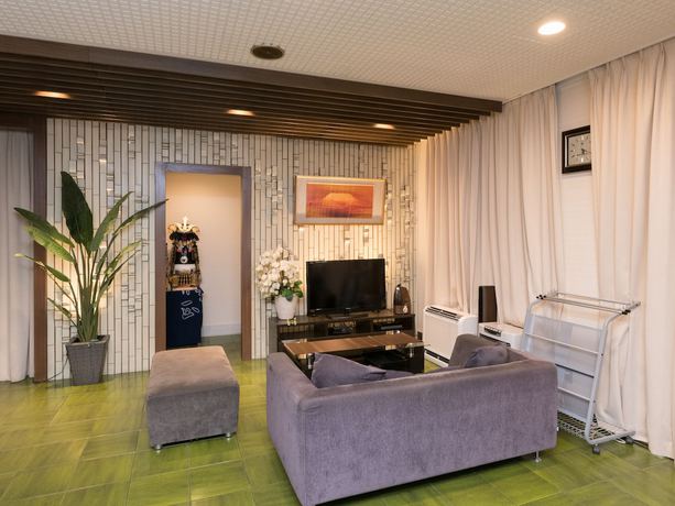 Imagen de los interiores del Hotel OYO Business Hotel Koyo. Foto 18