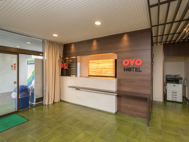 Imagen de los interiores del Hotel OYO Business Hotel Koyo. Foto 20