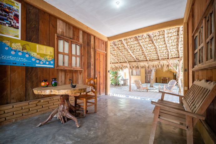 Imagen de los interiores del Hotel OYO Caba&ntilde;as Abril, Mazunte, Santa Mar&iacute;a Tonameca. Foto 20