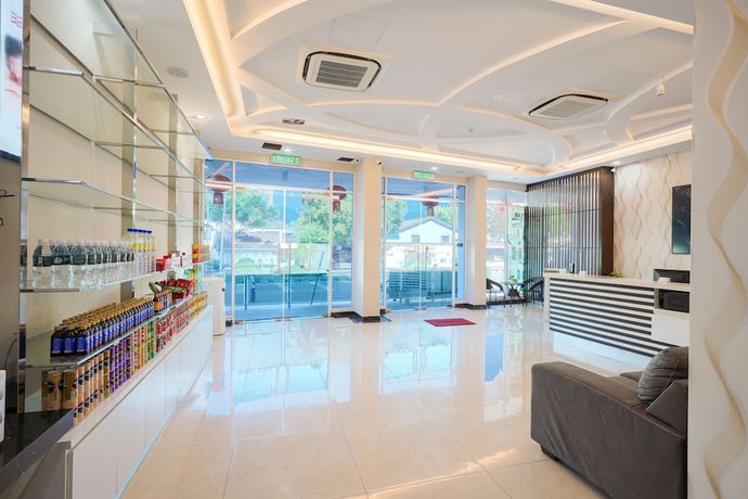 Imagen de los interiores del Hotel OYO Capital O 89647 Atta Hotel. Foto 17