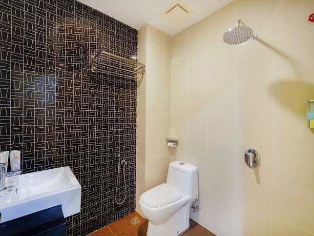 Imagen de la habitación del Hotel OYO Capital O 89685 Atta Hotel Bukit Mertajam. Foto 5