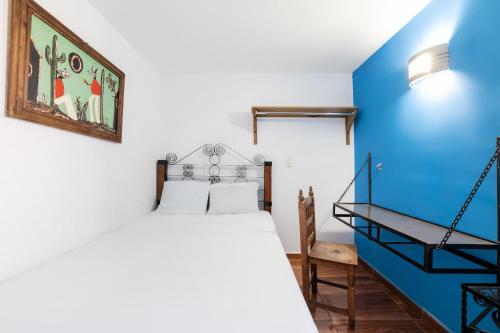 Imagen de la habitación del Hotel OYO Casa Vieja,Ciudad Serd&aacute;n,Museo La Magnolia. Foto 19
