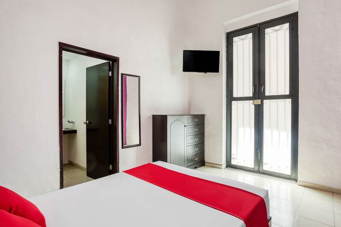 Imagen de la habitación del Hotel OYO Casona Poblana. Foto 6