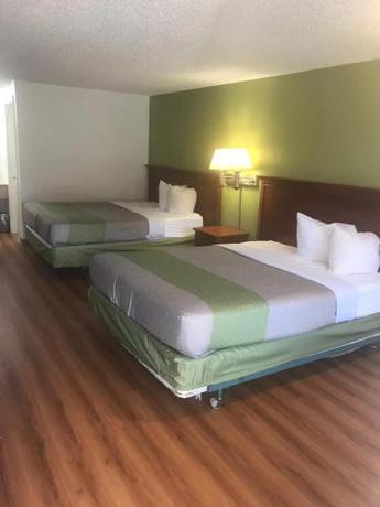 Imagen de la habitación del Hotel OYO Centralia. Foto 7