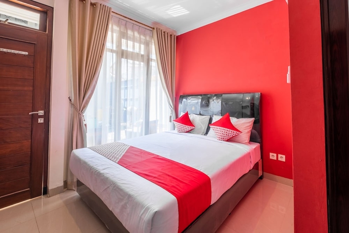 Imagen de la habitación del Hotel OYO Collection O 1032 Rahayu Residence Syariah. Foto 3