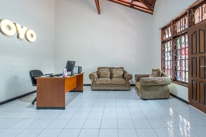 Imagen de los interiores del Hotel OYO Collection O 1032 Rahayu Residence Syariah. Foto 18