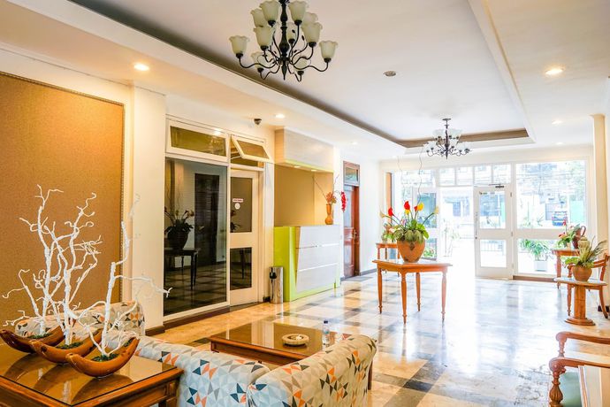 Imagen de los interiores del Hotel OYO Collection O 1452 Utari. Foto 18