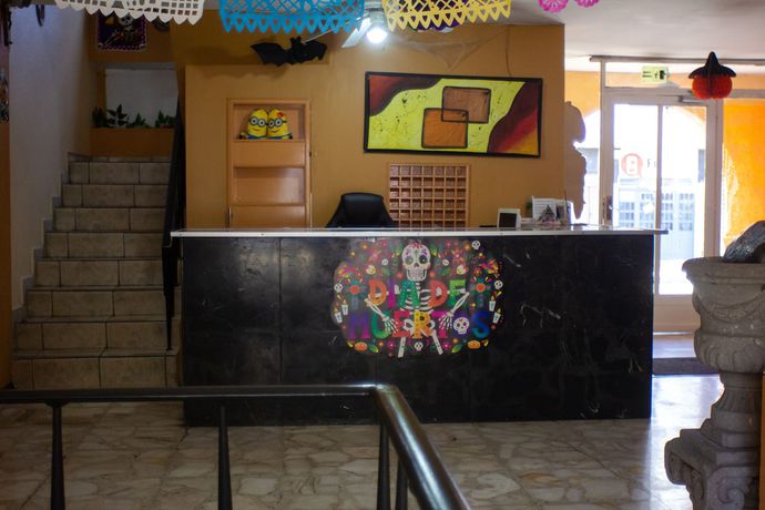 Imagen de los interiores del Hotel OYO Col&oacute;n, Plaza Bicentenario, Zacatecas Centro. Foto 15