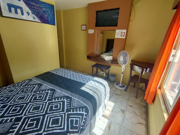 Imagen de la habitación del Hotel OYO Col&oacute;n, Plaza Bicentenario, Zacatecas Centro. Foto 8