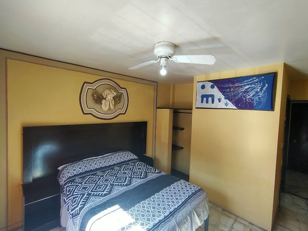 Imagen de la habitación del Hotel OYO Col&oacute;n, Plaza Bicentenario, Zacatecas Centro. Foto 13