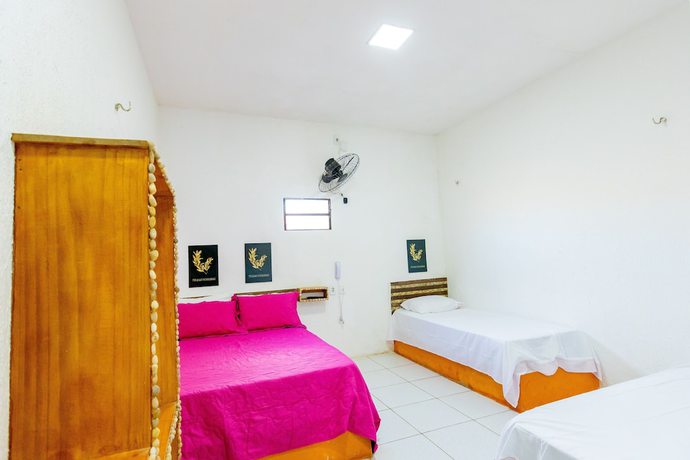 Imagen de la habitación del Hotel OYO Das Pedras. Foto 4