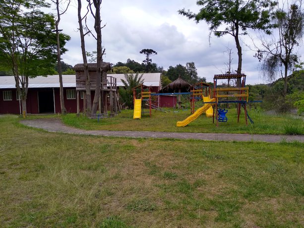 Imagen de los exteriores del Hotel OYO Del Verde. Foto 11