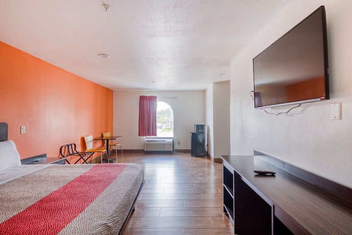 Imagen de la habitación del Hotel OYO Denham Springs I-12. Foto 2