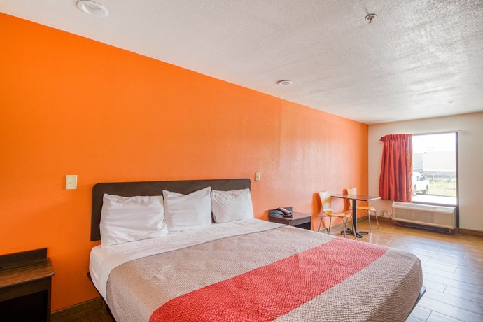 Imagen de la habitación del Hotel OYO Denham Springs I-12. Foto 11