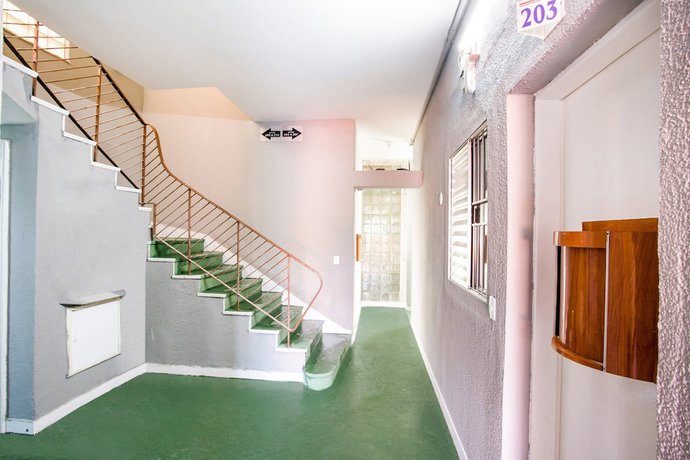 Imagen de los interiores del Hotel OYO Dom Pedro, São Paulo. Foto 17