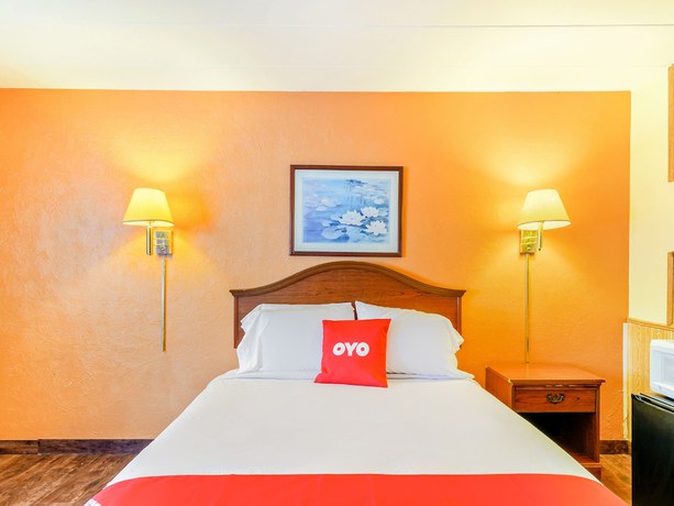 Imagen de la habitación del Hotel OYO Downtown Peoria I-74. Foto 6