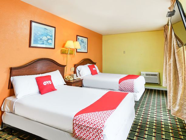 Imagen de la habitación del Hotel OYO Downtown Peoria I-74. Foto 13
