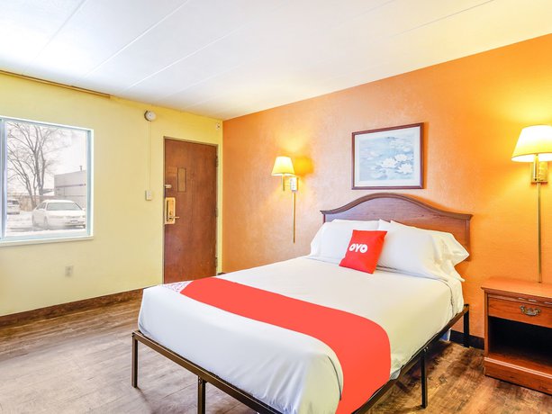 Imagen de la habitación del Hotel OYO Downtown Peoria I-74. Foto 15