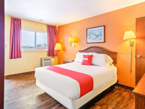 Imagen de la habitación del Hotel OYO Downtown Peoria I-74. Foto 17