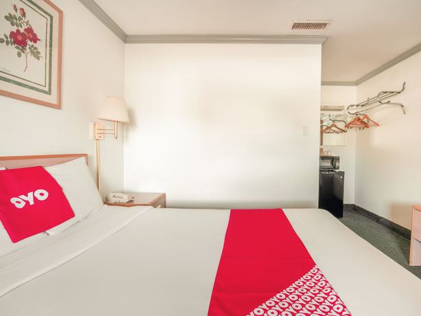 Imagen de la habitación del Hotel OYO Durham West Hills. Foto 15
