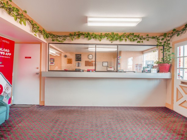 Imagen de los interiores del Hotel OYO Durham West Hills. Foto 19