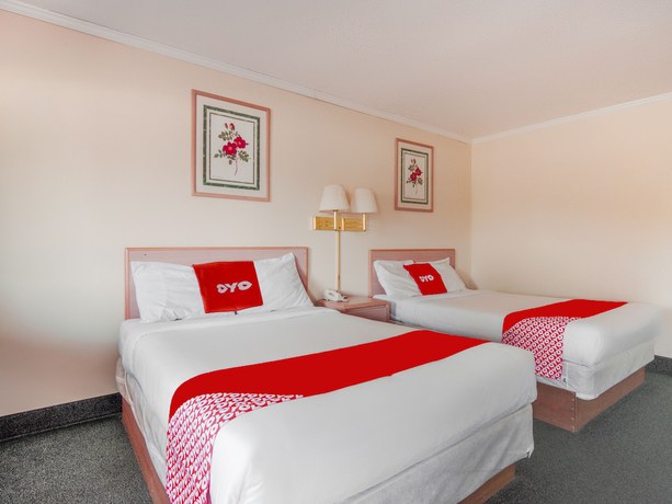 Imagen de la habitación del Hotel OYO Durham West Hills. Foto 17