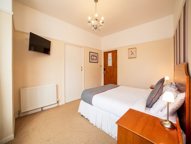 Imagen de la habitación del Hotel OYO Eagle House, St Leonards Hastings. Foto 12