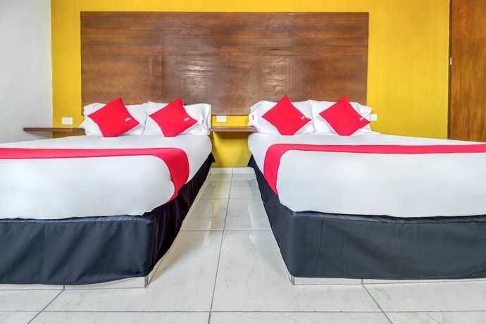 Imagen de la habitación del Hotel OYO Familiar Tollan. Foto 4