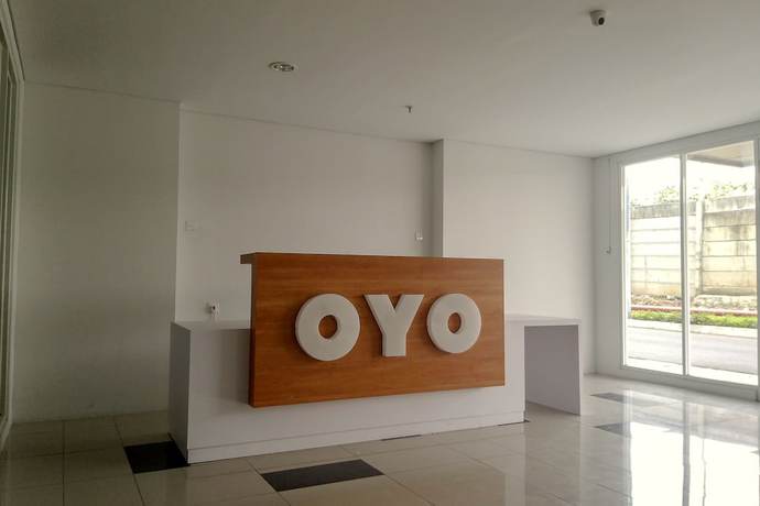 Imagen de los interiores del Hotel OYO Flagship 1260 Sentraland Karawang. Foto 18