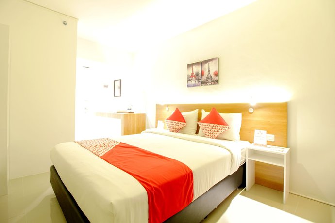 Imagen de la habitación del Hotel OYO Flagship 1260 Sentraland Karawang. Foto 8