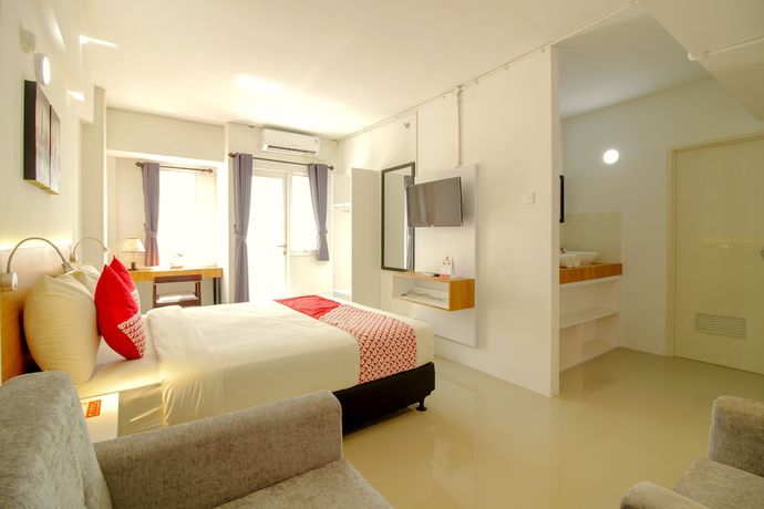Imagen de la habitación del Hotel OYO Flagship 1260 Sentraland Karawang. Foto 10