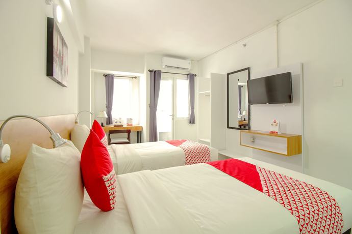 Imagen de la habitación del Hotel OYO Flagship 1260 Sentraland Karawang. Foto 11