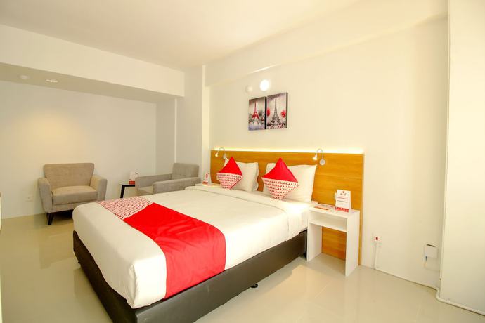 Imagen de la habitación del Hotel OYO Flagship 1260 Sentraland Karawang. Foto 16