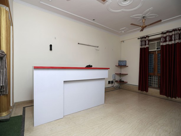 Imagen de los interiores del Hotel OYO Flagship 14625 Baani Abode. Foto 18