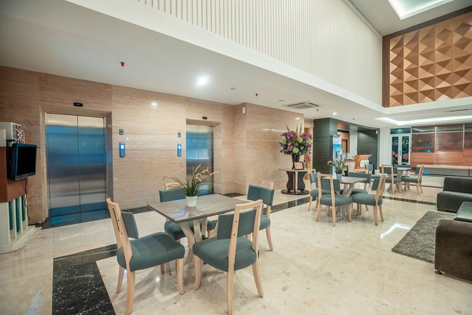 Imagen de los interiores del Hotel OYO Flagship 728 Baileys Apartment. Foto 16