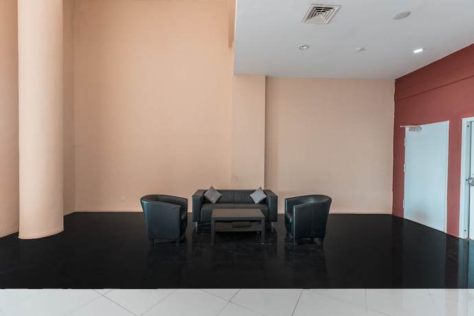 Imagen de los interiores del Hotel OYO Flagship 766 Prima Orchard. Foto 19