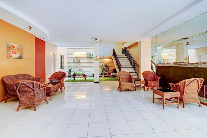 Imagen de los interiores del Hotel OYO Flagship 90425 22. Foto 18