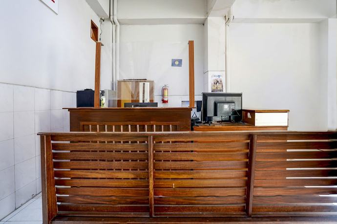 Imagen de los interiores del Hotel OYO Flagship 90890 Bratang Gede Residence. Foto 6