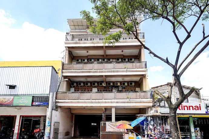 Imagen general del Hotel OYO Flagship 90890 Bratang Gede Residence. Foto 1