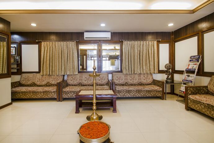 Imagen de los interiores del Hotel OYO Flagship 983 Surya Residency. Foto 14